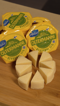 СЫР ОЛЬТЕРМАНИ 17% "VALIO" 250 Г